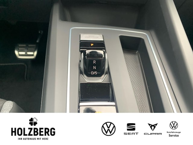 Volkswagen Golf 1.5 eTSI DSG Variant