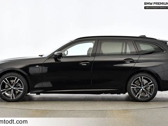 BMW 330 330e xDrive