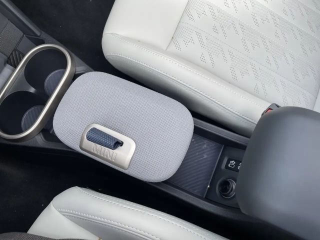 MINI Cooper S Cabrio HUD Navi Memory Sitze HarmanKardon LED Kurvenlicht