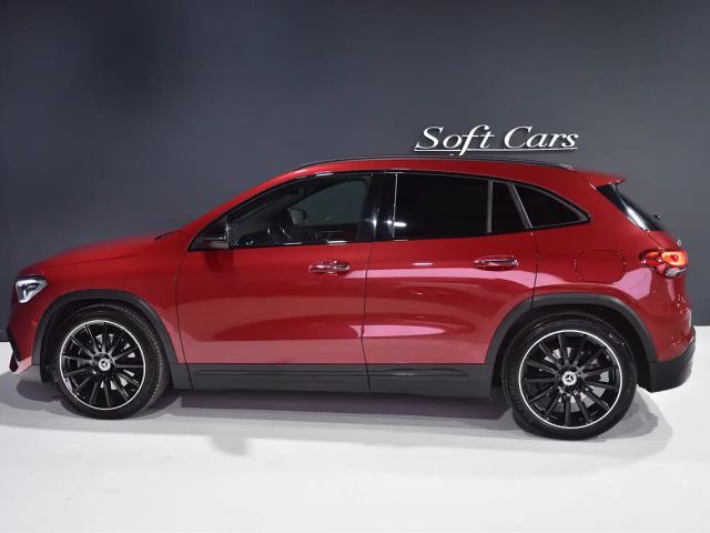 Mercedes-Benz GLA 250 AMG Line Designo