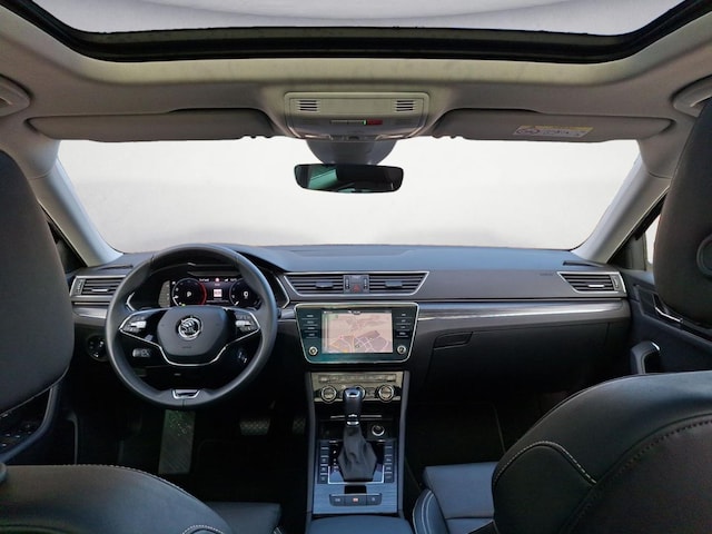 Skoda Superb 2.0 TDI Combi