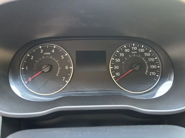 Dacia Duster Essential