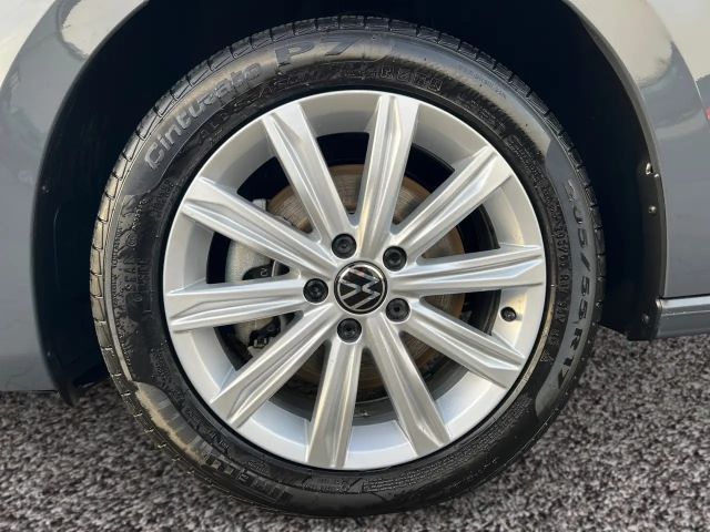 Volkswagen Touran DSG Highline