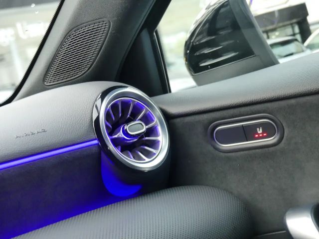 Mercedes-Benz A 200 AMG Line