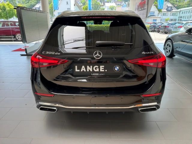 Mercedes-Benz C 300 4MATIC AMG Line