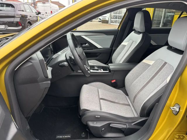 Opel Astra Elegance Hybrid Innovation