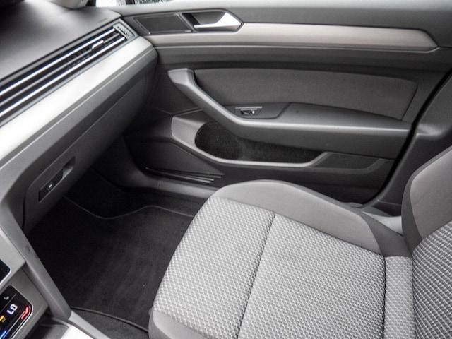 Volkswagen Passat 1.5 TSI DSG Variant