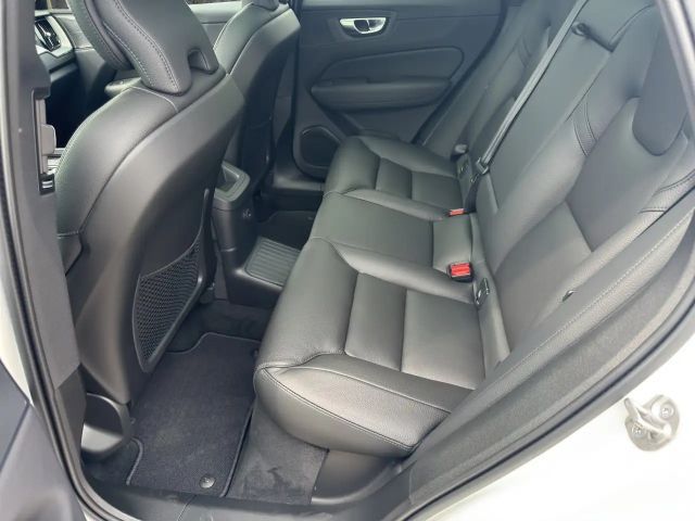 Volvo XC60 AWD Dark Plus Recharge T6