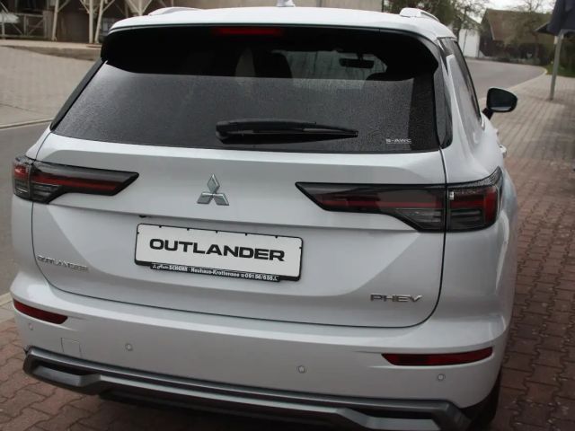 Mitsubishi Outlander PHEV