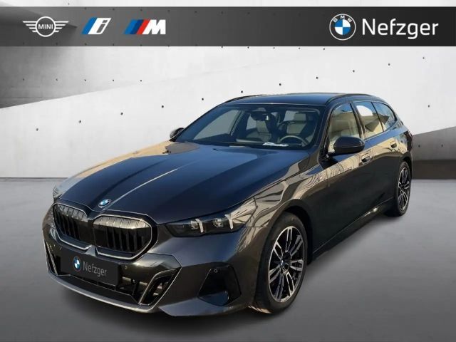 BMW 540 540d M-Sport Touring xDrive