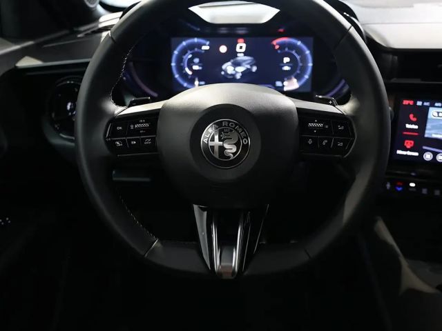 Alfa Romeo Junior Ibrida