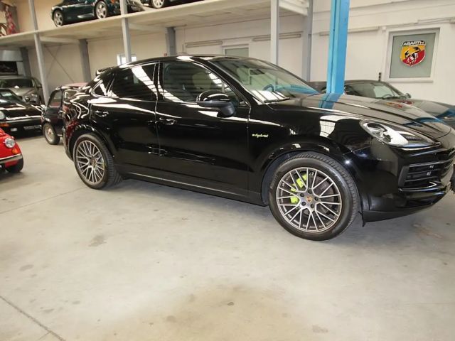 Porsche Cayenne Coupé E-Hybrid