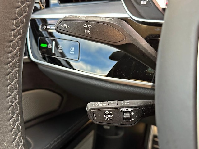 Audi A8 60 TFSI Quattro