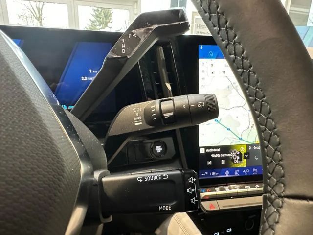 Renault Espace E-Tech Hybrid Iconic