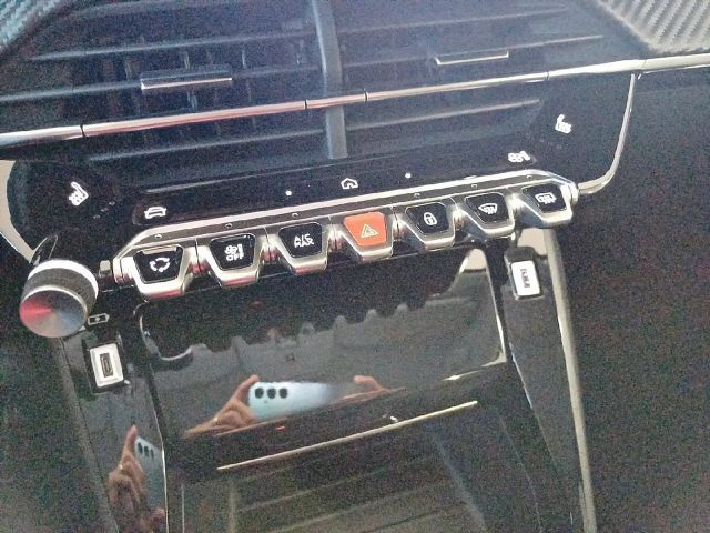 Peugeot 208 Allure Pack PureTech