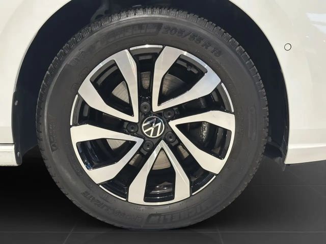 Volkswagen Golf 1.5 TSI