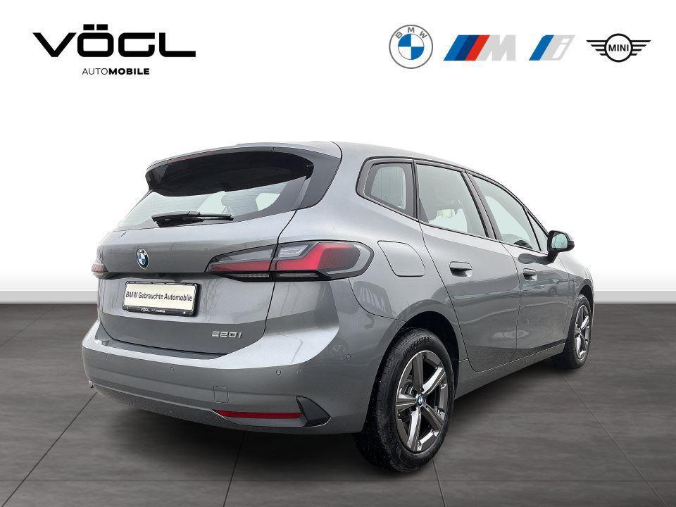 BMW 220 220i Active Tourer