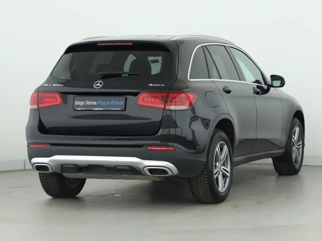 Mercedes-Benz GLC 300 4MATIC GLC 300 e