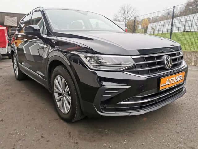 Volkswagen Tiguan ACT DSG Life