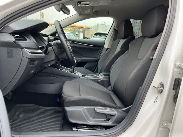 Skoda Octavia Active Combi