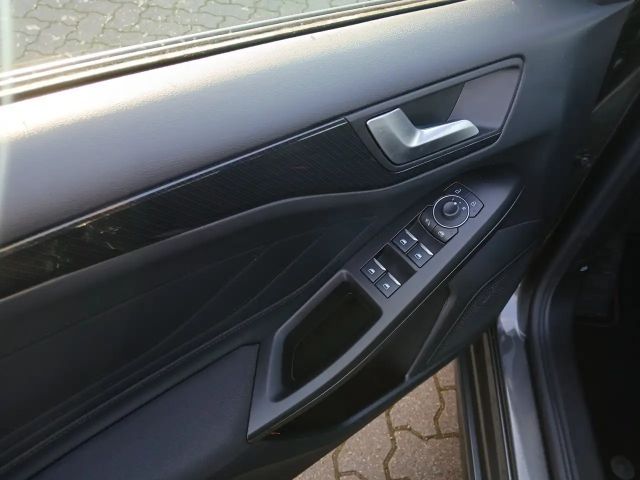 Ford Focus ST Line Wagon