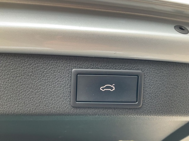 Skoda Superb 2.0 TSI Combi Style Style