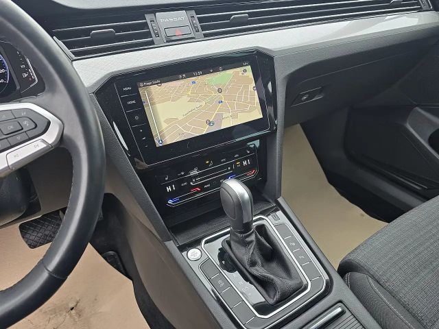 Volkswagen Passat Business DSG Variant