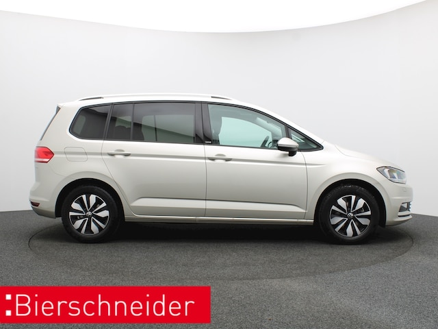 Volkswagen Touran 1.5 TSI DSG Move