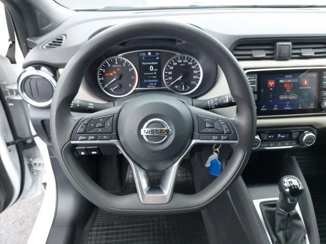 Nissan Micra Acenta IG-T