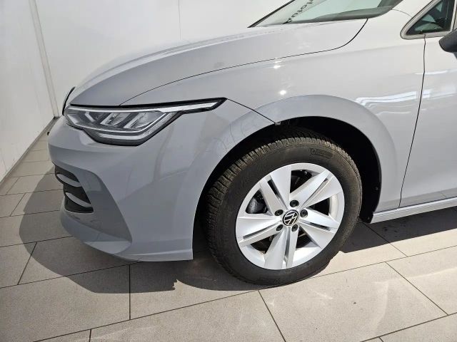 Volkswagen Golf 1.5 eTSI DSG Life