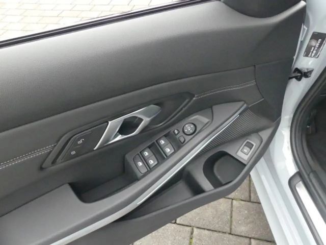 BMW 320 320i Touring