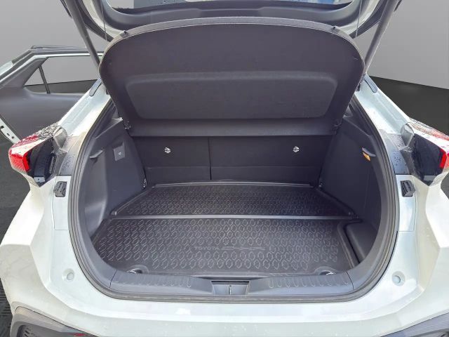 Toyota C-HR Active Plug-in