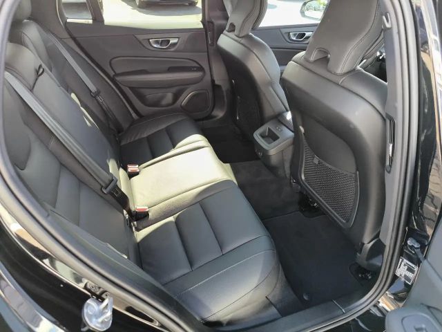 Volvo V60 Core