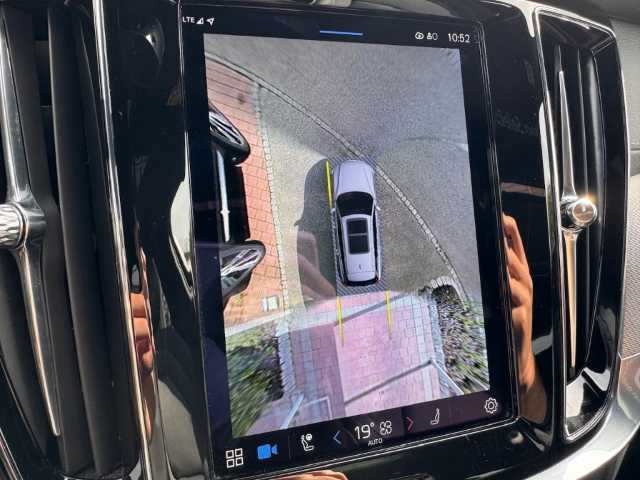 Volvo V60 Dark Hybrid Ultimate