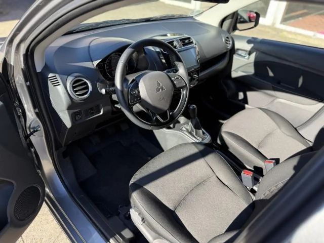 Mitsubishi Space Star Star