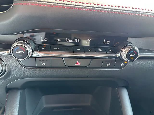 Mazda 3 Homura SkyActiv e-Skyactiv