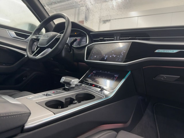 Audi A6 45 TFSI Quattro S-Line S-Tronic Sedan