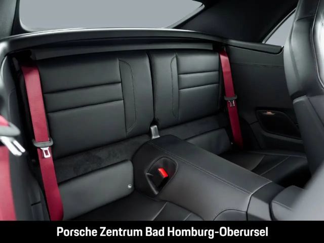 Porsche 992 4 Cabrio Carrera GTS