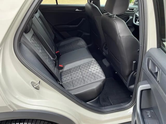 Volkswagen T-Roc 1.5 TSI DSG R-Line
