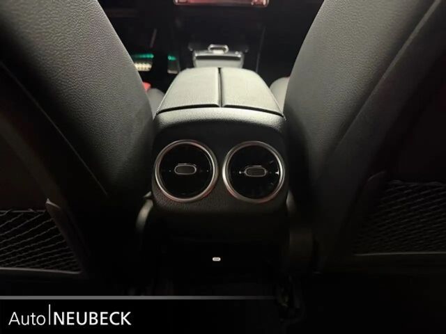 Mercedes-Benz CLA 200 Shooting Brake