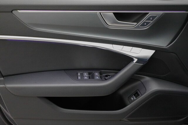 Audi A6 55 TFSI Quattro S-Line S-Tronic Sedan