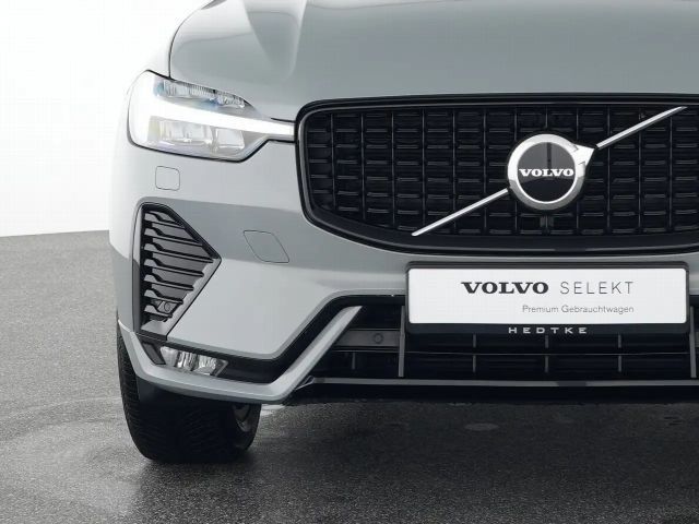 Volvo XC60 AWD Dark Plus