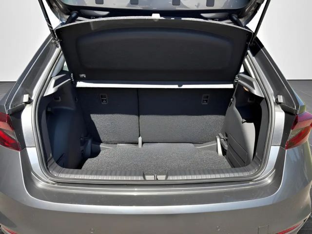 Skoda Fabia AmbitionPlus 1.0MPI 80PS PDC Tempomat LED Klima