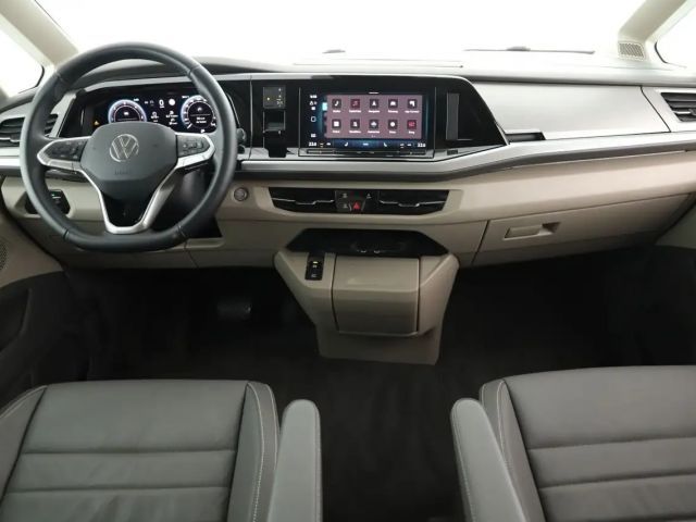 Volkswagen Multivan 2.0 TDI DSG Life T7