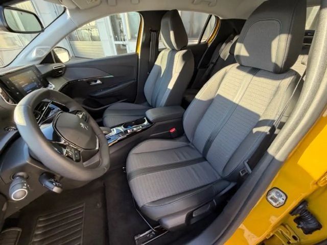 Peugeot 208 Allure Pack