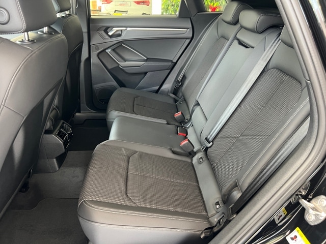 Audi Q3 35 TFSI S-Line S-Tronic