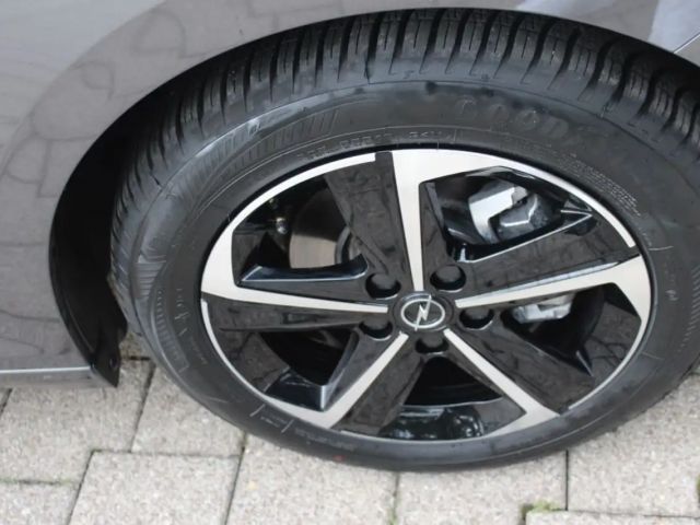 Opel Astra 1.2 Turbo Edition Turbo