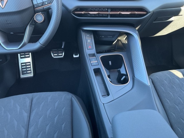 Cupra Terramar 1.5 e-Hybrid