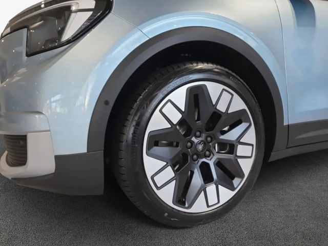 Ford Explorer Extended range RWD