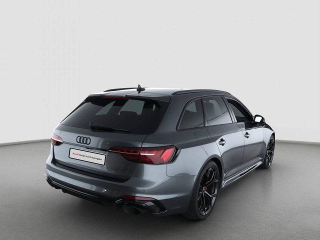 Audi RS4 Avant Quattro